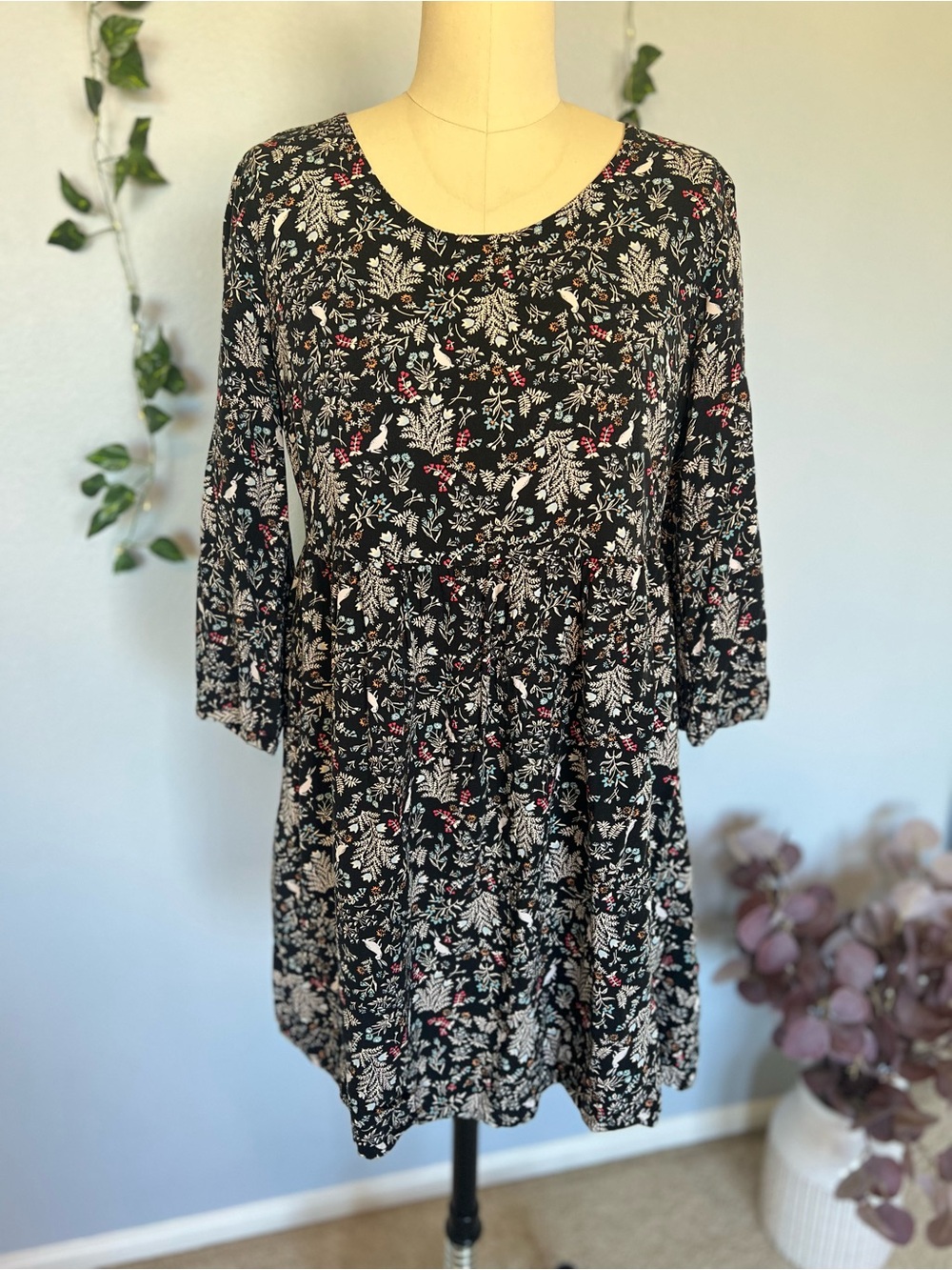 Old Navy Bunny Rabbit Floral Botanical Babydoll Mini Dress Black Small